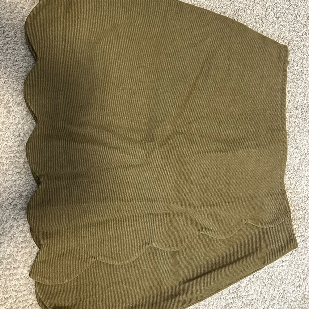 Green skirt with ruffle detail